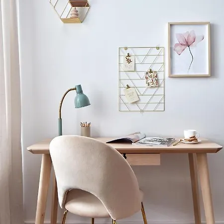 Zoli Stork - Hubnera 1 Warschau