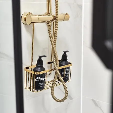 Zoli Stork - Hubnera 1